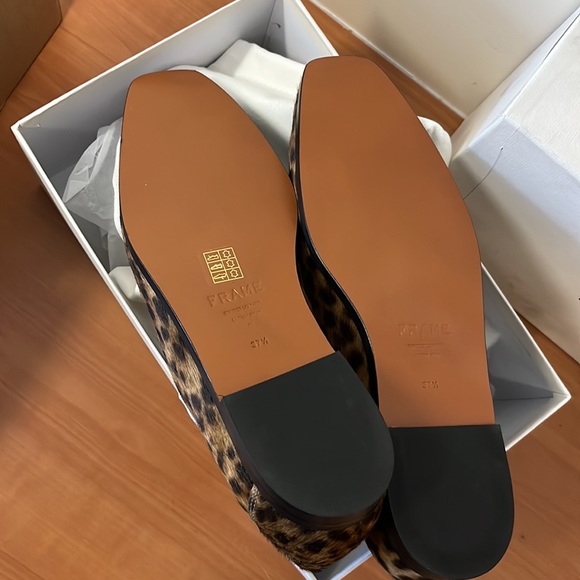 Le Verona Genuine Calf Hair Loafer - Picture 7 of 8